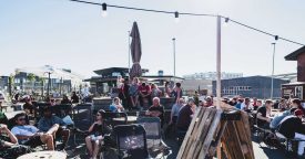 People relaxing at the harbour 1600px